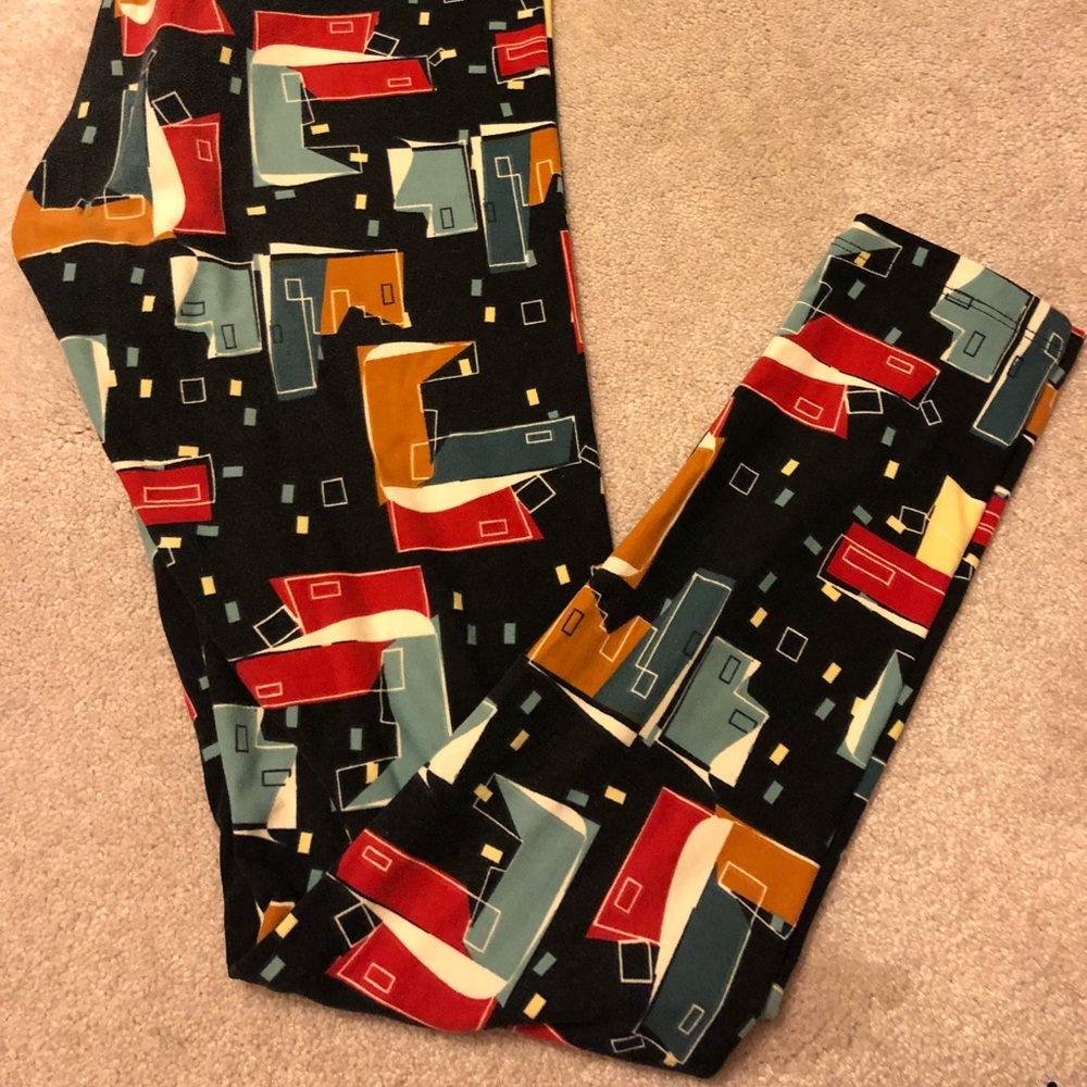 Lularoe city landscape